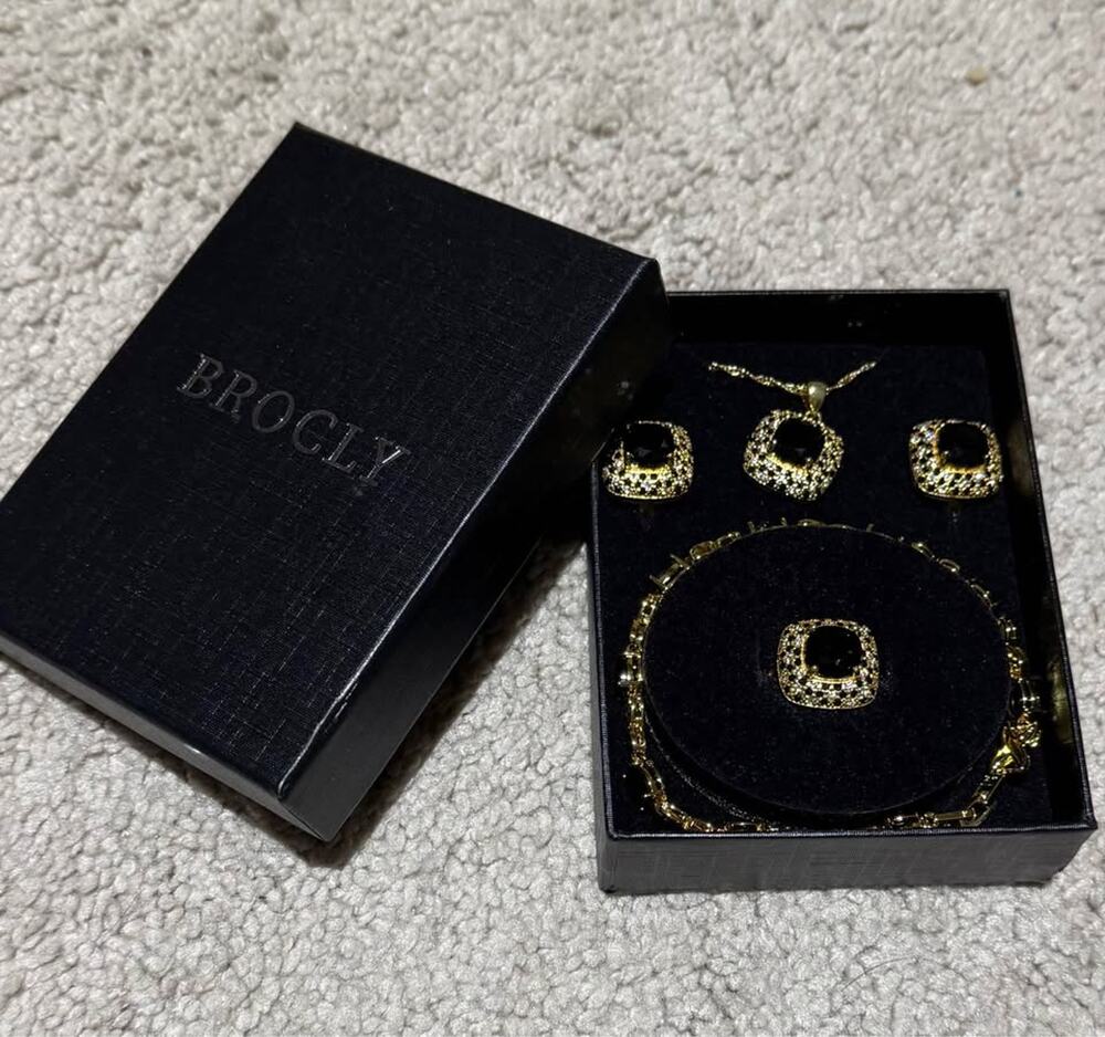 Jewelry set for women